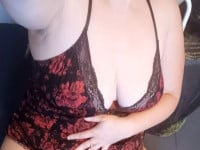 CurvyCindy82